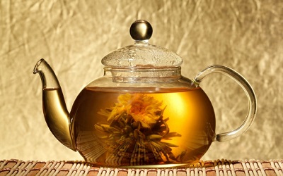 Связанный чай (распускаются в форме цветка)